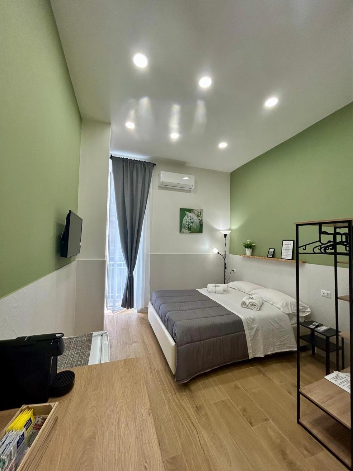 Guest house Center House Mery&ines *